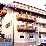Hotel Weisser Baer
